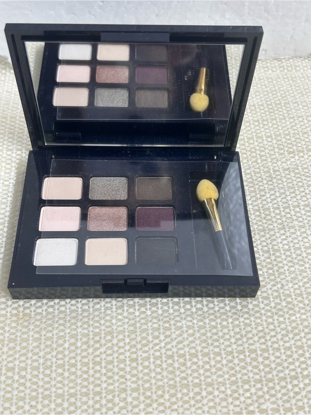 Estee Lauder Neutral, Plum & Cream Eyeshadow Palette